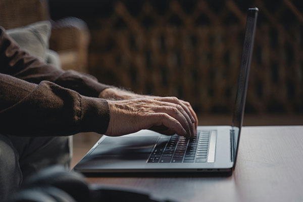 Tendonitis: the injury that happens behind a computer